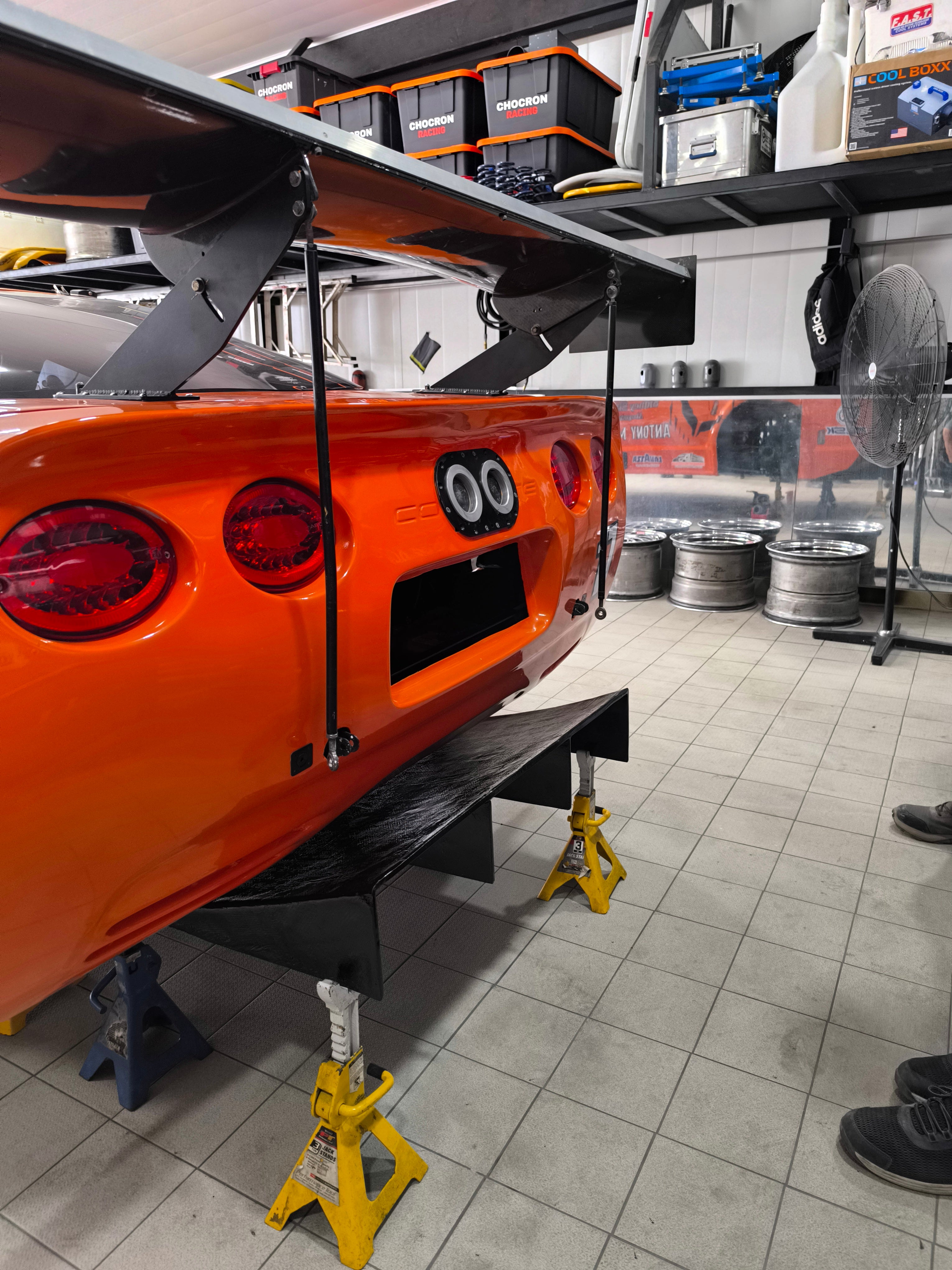 Fiberglass Universal rear diffusor